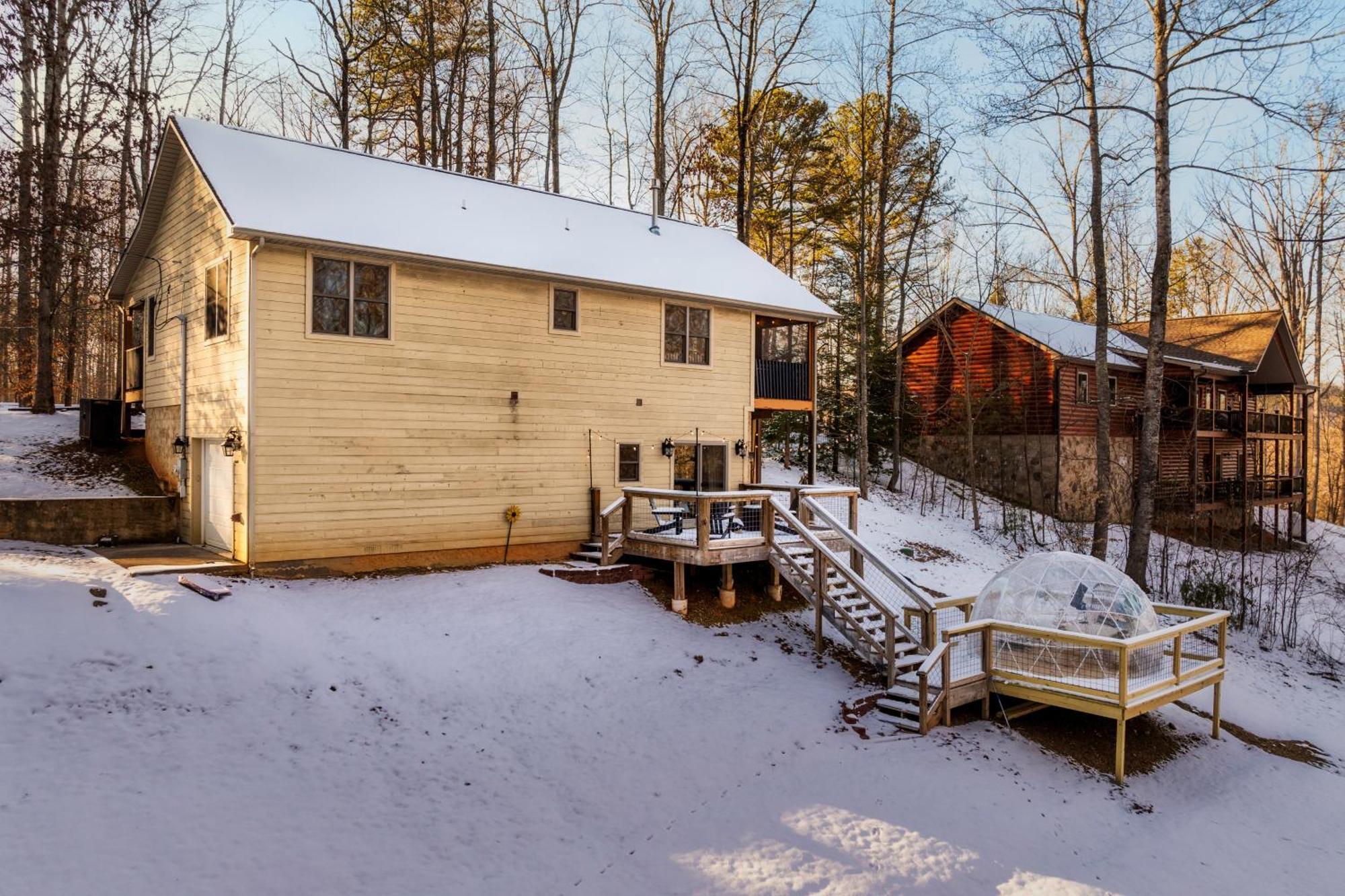 The Moondance Cabin By Lightfoot Stays Vacation Rentals Sevierville Bagian luar foto